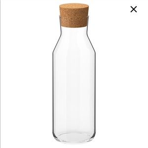 Carafe with stopper